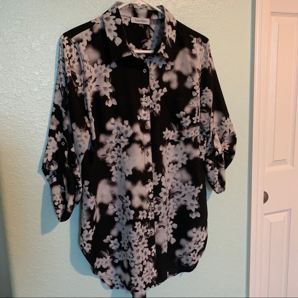 Calvin Klein Jasmine Blouse with Roll Up Sleeves M